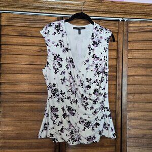 White House Black Market wraparound shell white purple/black floral size L NWT